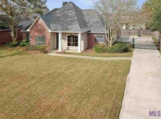39048 Rene Ave, Prairieville, LA 70769