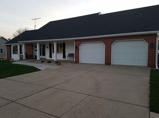 2623 18th Ave, Monroe, WI 53566