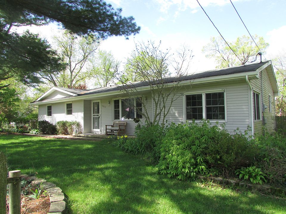 1st image of 34232 S Wildwood St
