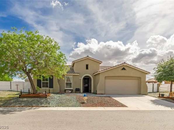 529 Lampshire Ln, Pahrump, NV 89060