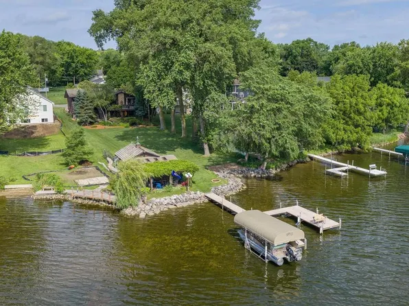 1519 14th Ave NW, New Brighton, MN 55112
