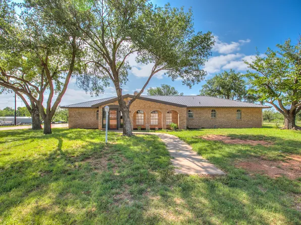 207 Briarwood Dr, Bronte, TX 76933