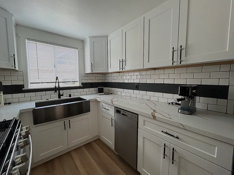 604 Venice Way #3 — Photo 2