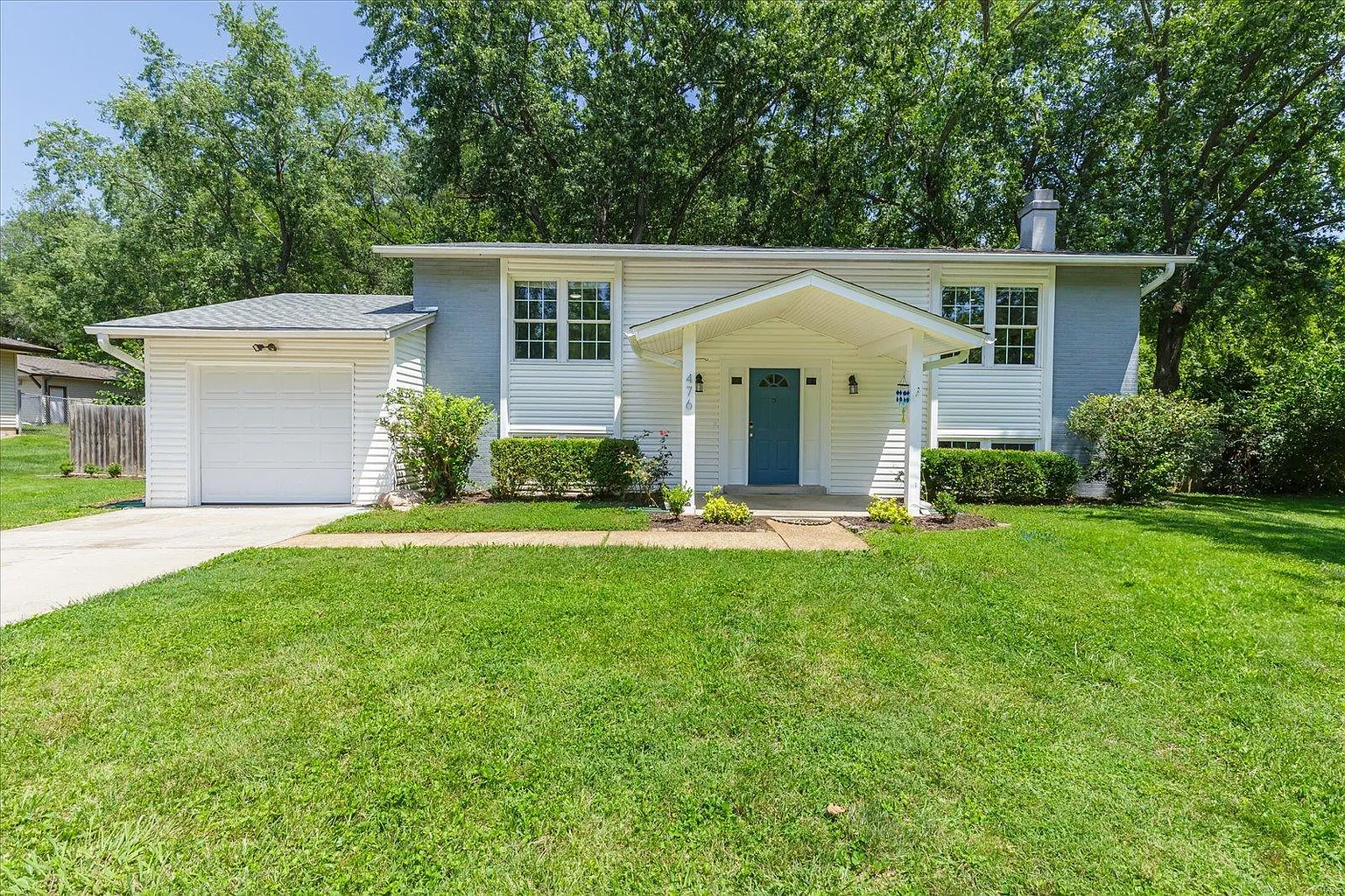 476 Applestone Dr photo 1