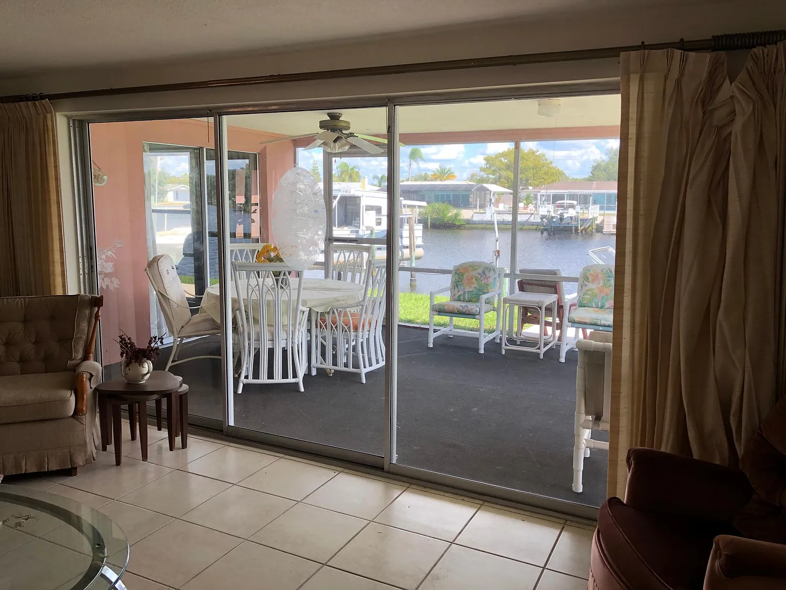 Lodestar Dr, Holiday — Photo 4