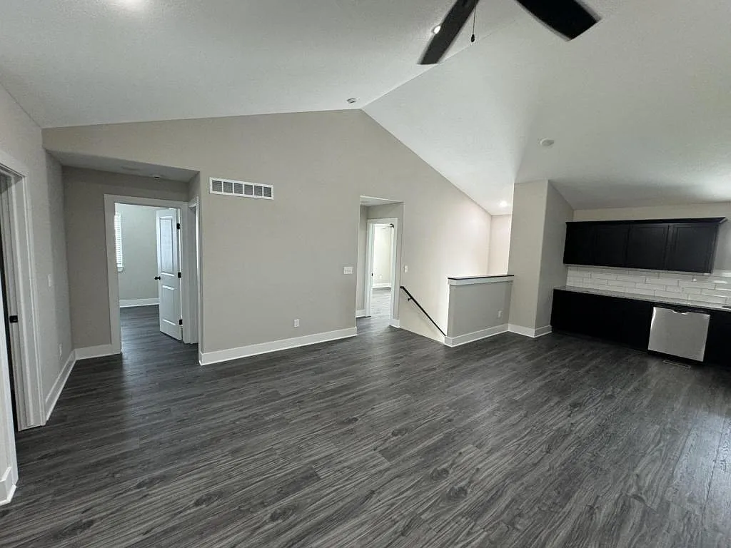 5255 N Toben CT — Photo 2