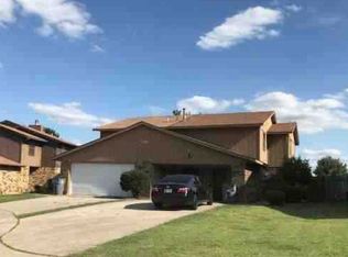 5404 NW Sir Brian Ave, Lawton, OK 73505
