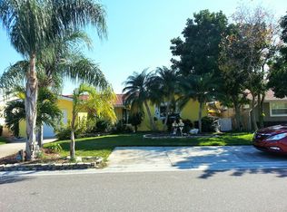 225 176th Avenue East, Redington Shores, FL 33708