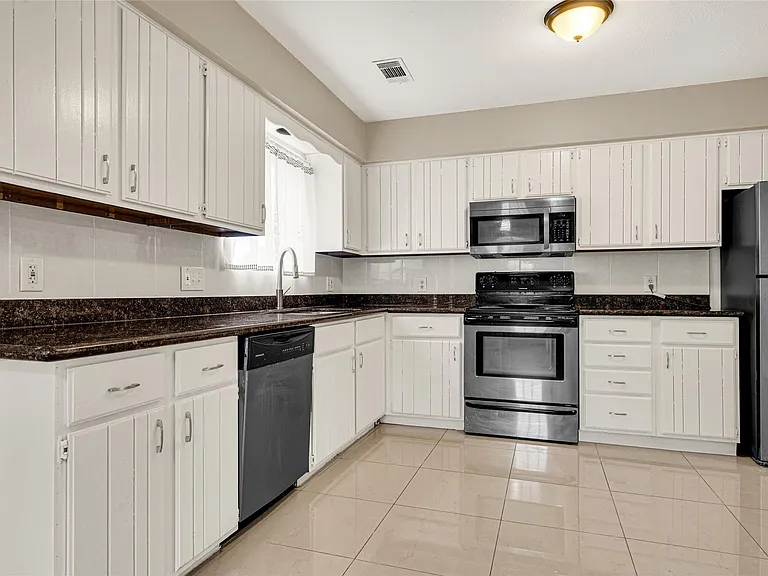 11826 Oceanview St — Photo 11