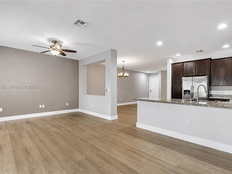 13005 Riverwalk Cir N — Photo 12