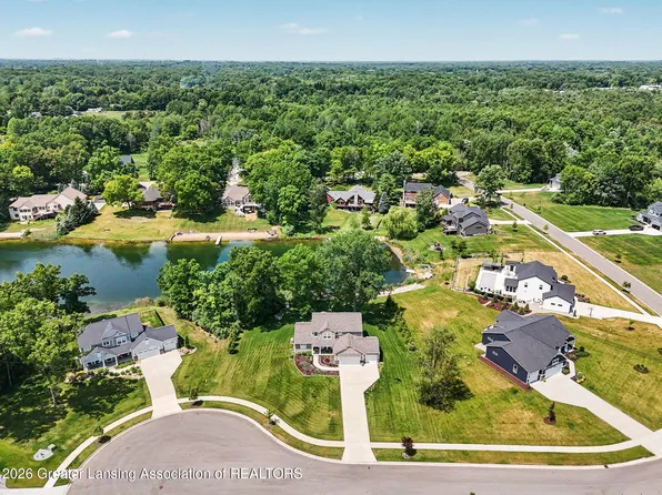 9660 Tobermory Dr, Haslett, MI 48840