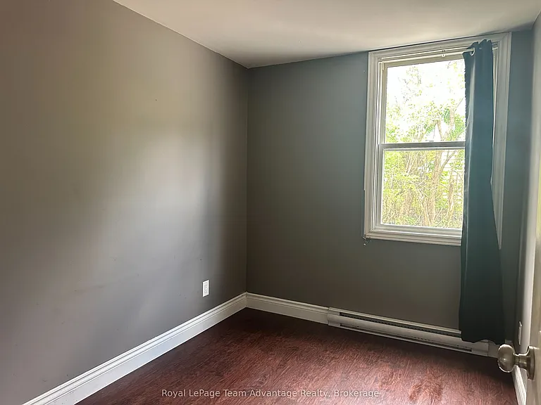 41 Emily St — Photo 10