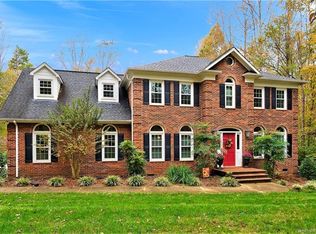 7158 Forest Ridge Rd, Matthews, NC 28104