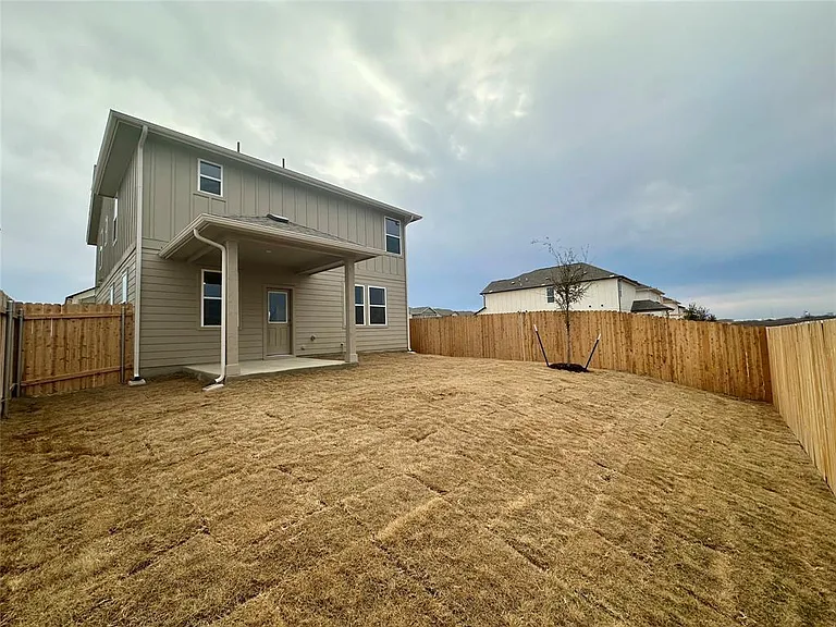 380 Young St — Photo 24