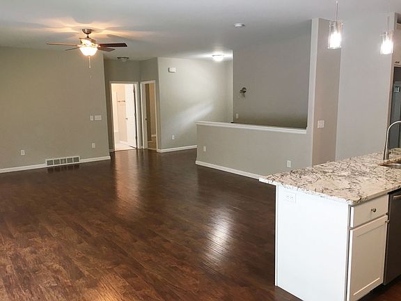 5th image of 151234 Snowflake Ln