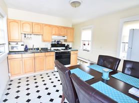 506 E 7th St, Boston, MA