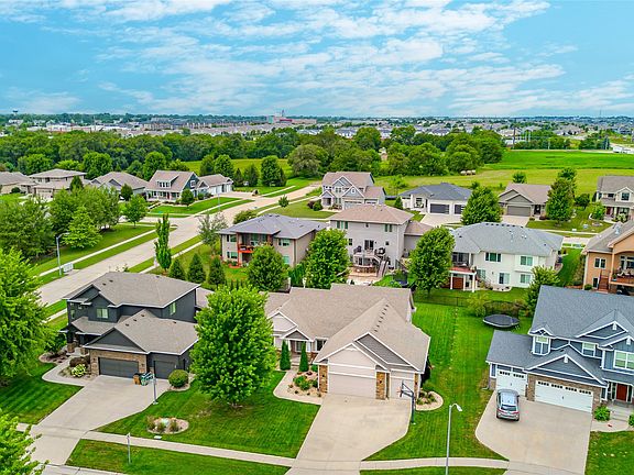 3rd image of 2776 NW 166th Ct
