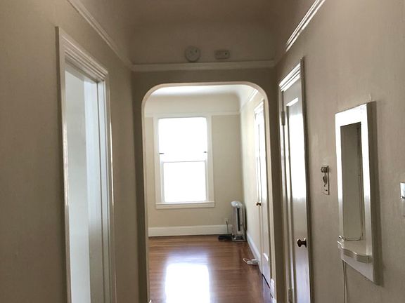 2nd image of 40 Buchanan St #12