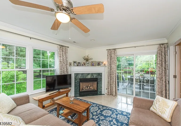 31 Cooper Ln — Photo 13
