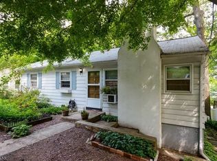 29 Longview Trail, Denville, NJ