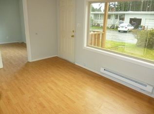 90785 Henderson Ln, Coos Bay, OR 97420