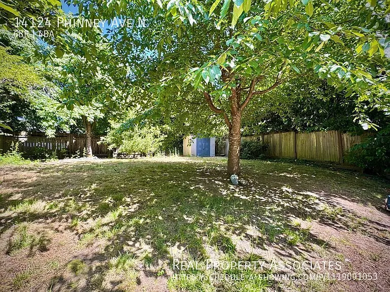 14124 Phinney Ave N — Photo 51