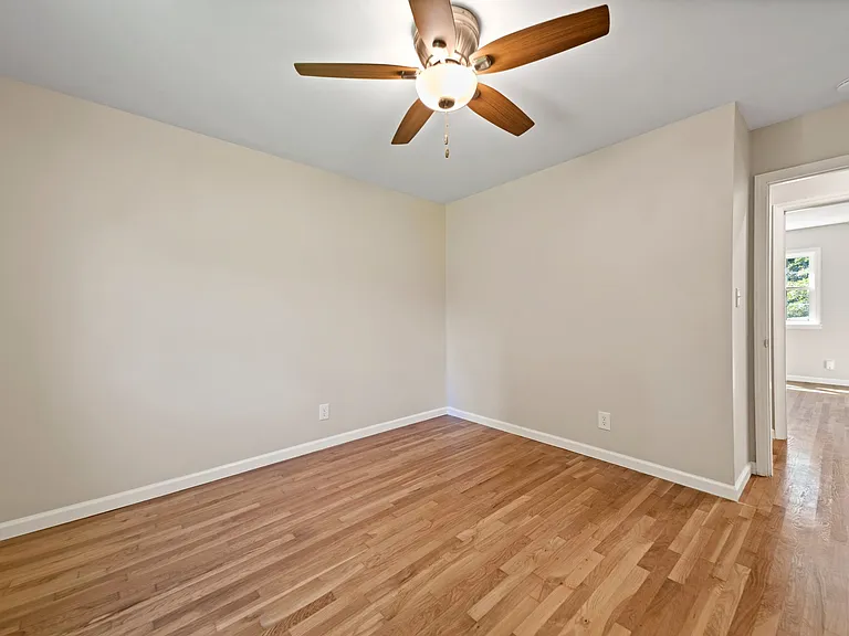 1421 Ardmore Dr #A — Photo 20