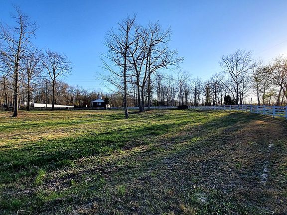 2nd image of 0 Mountain Oaks Dr