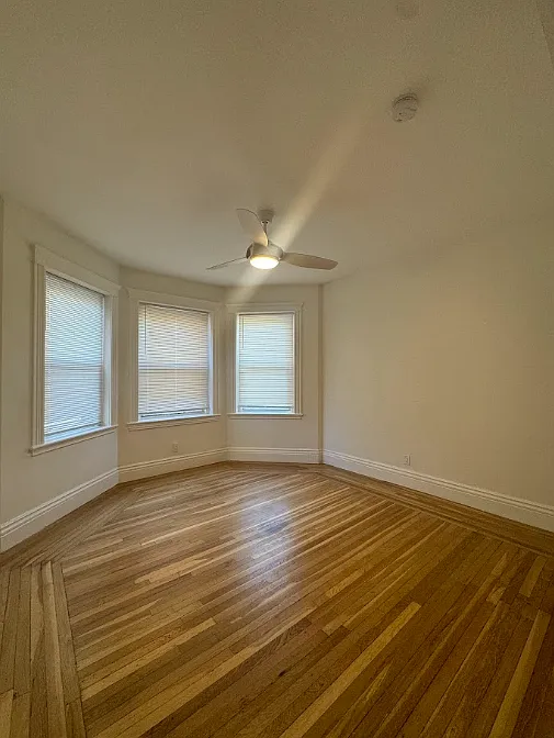 1 bed, 750 sqft, $3,000 — Photo 4