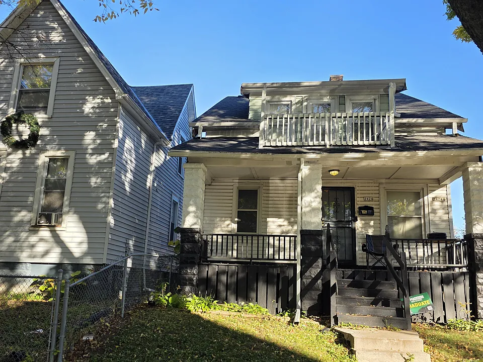 2424 N 25th St