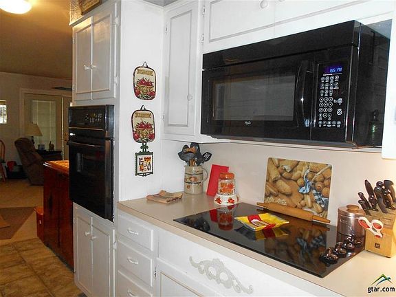 4th image of 2125 Suanne Dr