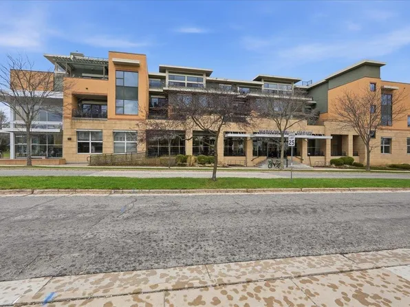 555 S Midvale Blvd Unit 216, Madison, WI 53711