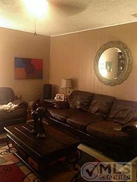3rd image of 2111 Candleberry Dr