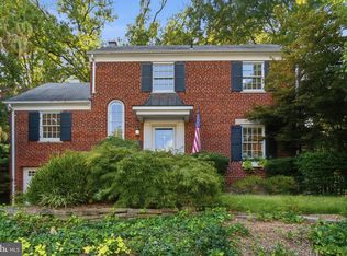 2312 Valley Dr, Alexandria, VA 22302