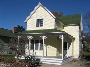 121 Howard Ave, Grand Haven, MI 49417