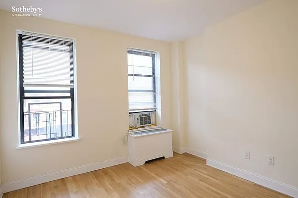 Rented by Sotheby's International Realty | media 26