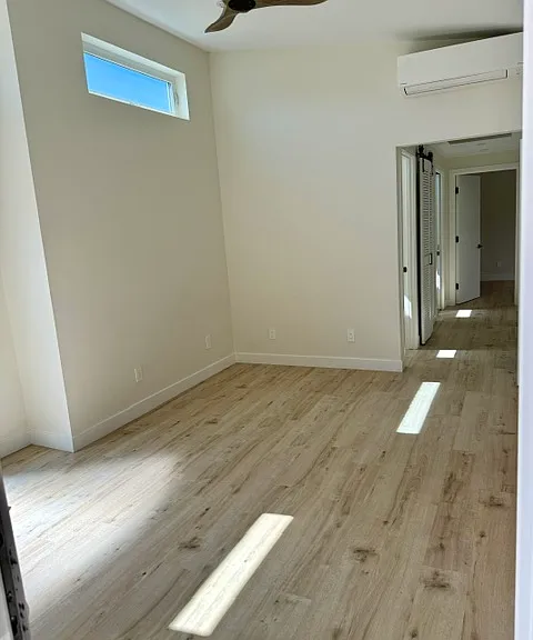 4867 Longford St — Photo 12