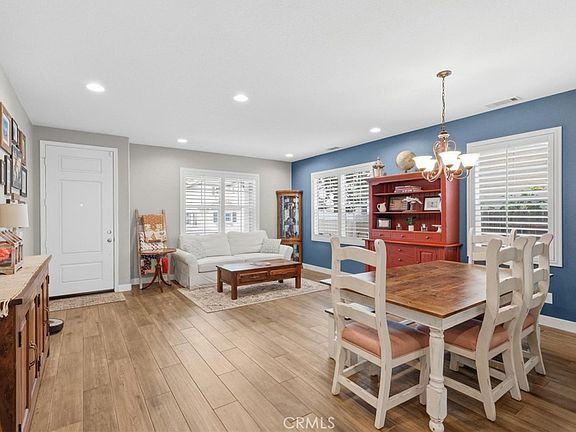 5th image of 33992 Lily Rd