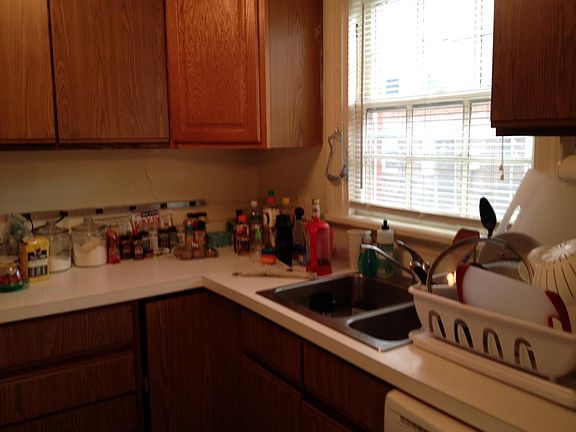 5th image of 5825 Elwood St