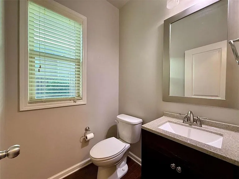 5115 Breezewood Cir — Photo 18