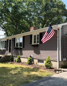 95 Read School House Rd, Coventry, RI, 02816