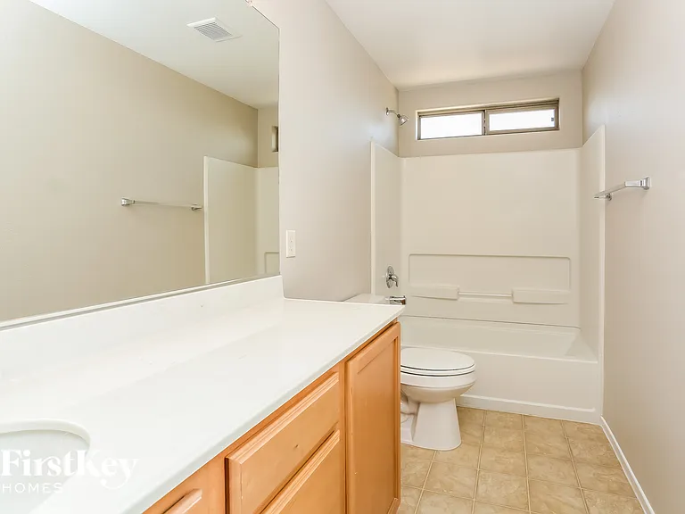 10841 Pearl River Ave — Photo 13