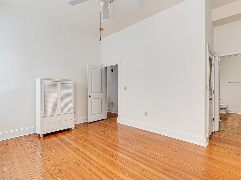 3216 E Broad St #A — Photo 11