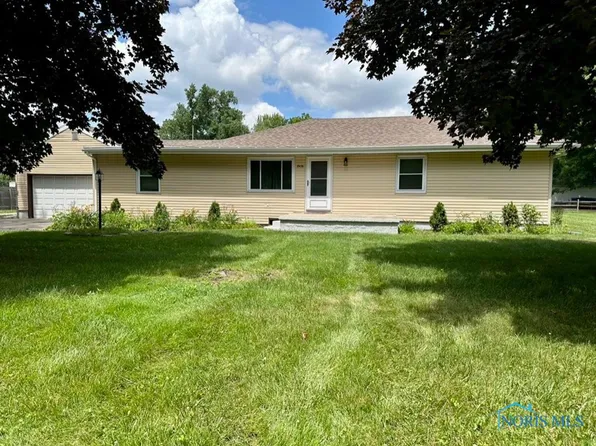 8436 Eordogh Dr, Sylvania, OH 43560
