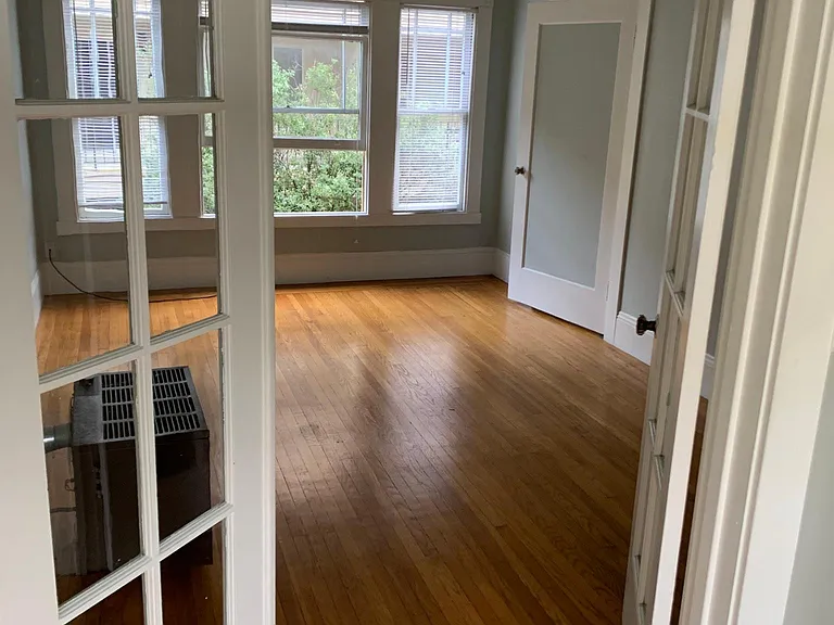 2535 Regent St #7 — Photo 13