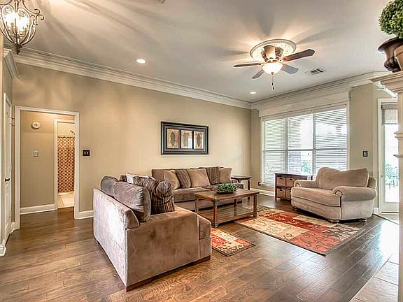 5th image of 10521 Keysburg Ct