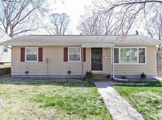 1432 38th St SE, Cedar Rapids, IA 52403