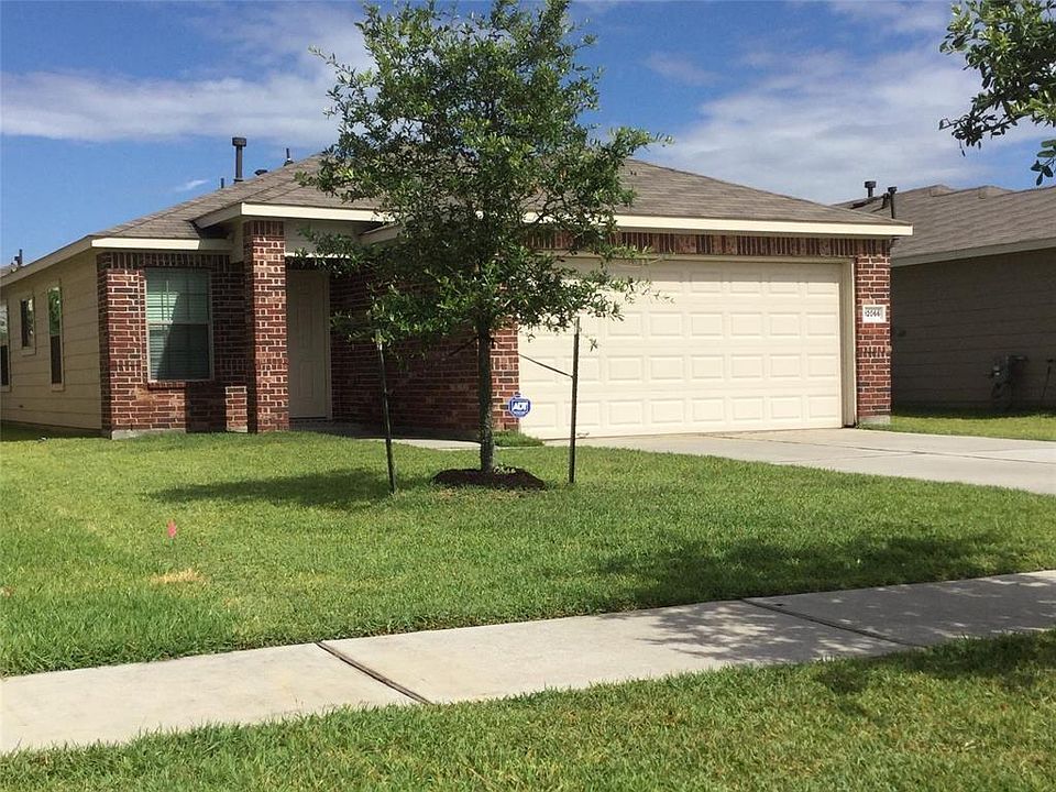 1st image of 12066 Helvick Crescent Ave