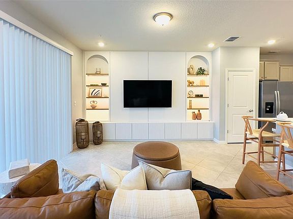 4th image of 1256 BLUE PARADISE DRIVE