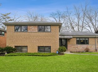 634 Laporte Ave, Wilmette, IL 60091